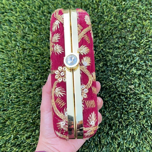 Party clutch - Picture 3 of 5